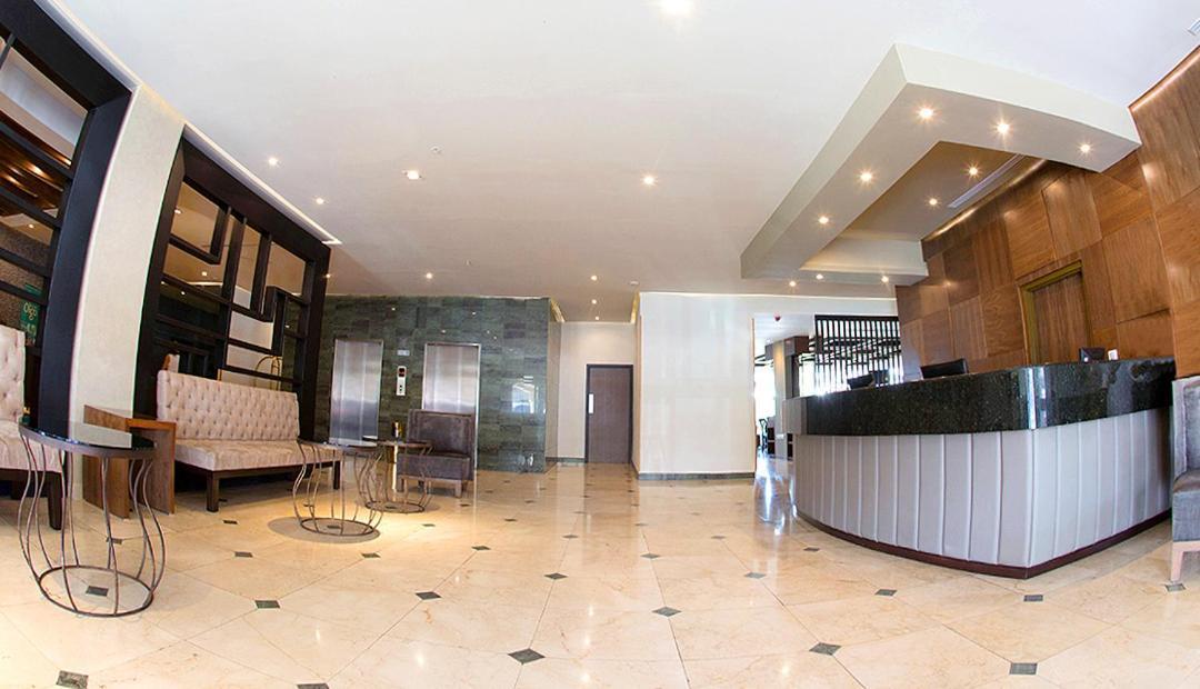 Hotel Antaris Galerias Monterrey Exterior foto